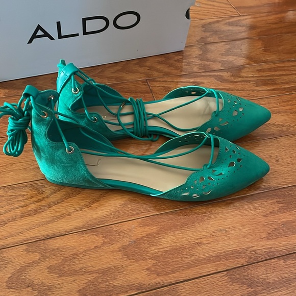 Aldo tie up flats - Picture 3 of 4
